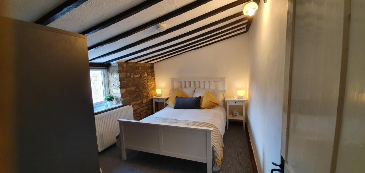 Quirky Cottage - Dogs Welcome Corsham Eksteriør bilde